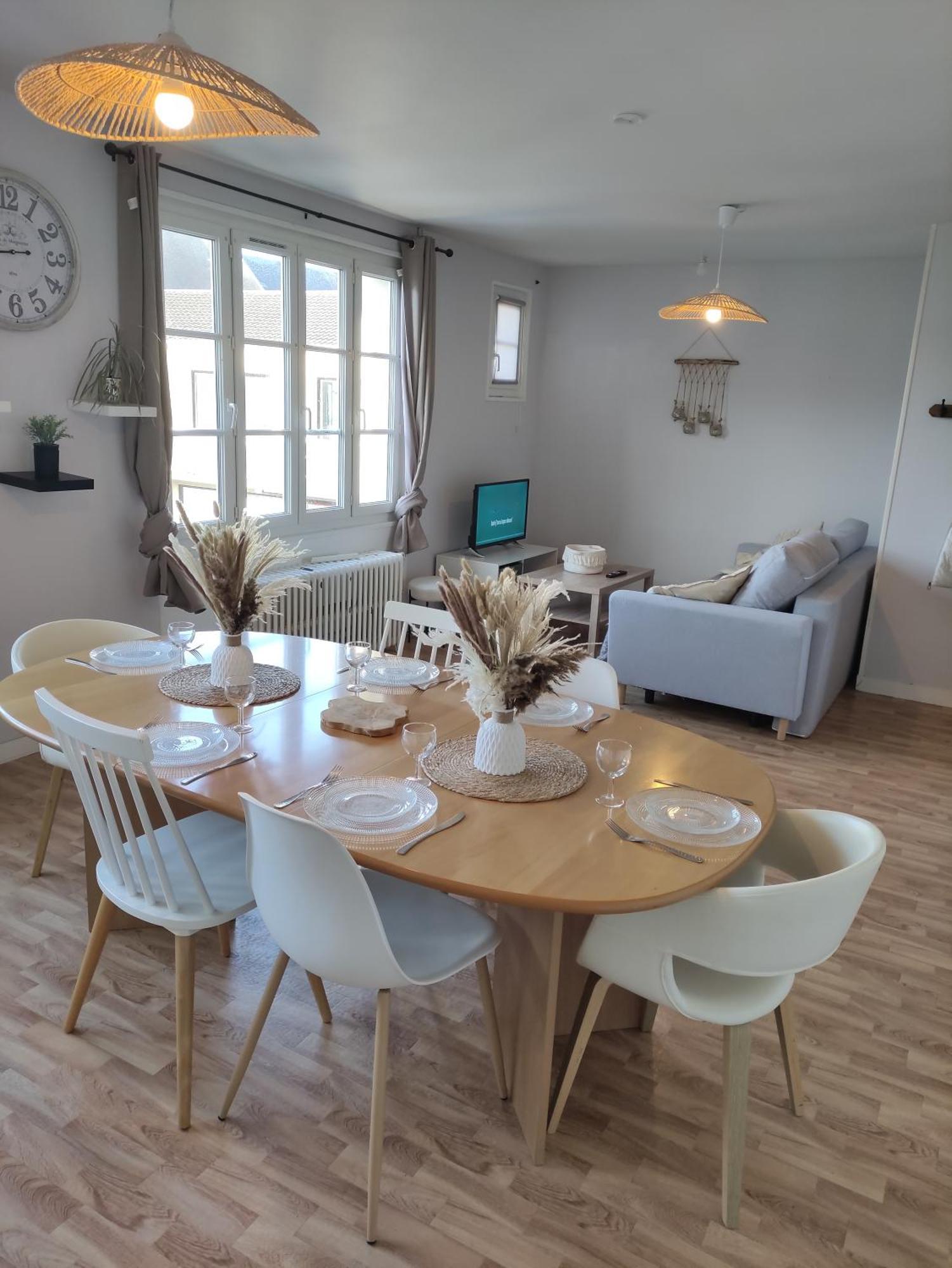 Apartament Le 101eme Dans Le Centre De Ste Mere Eglise *